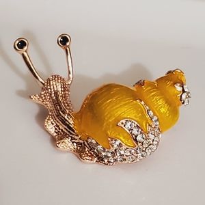 Enamel Snail brooch gold yellow crystal stones sparkly New nature pin